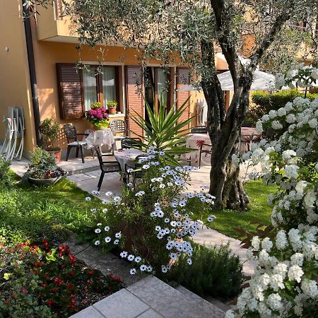 Hotel Villa Nadia Malcesine Exterior foto